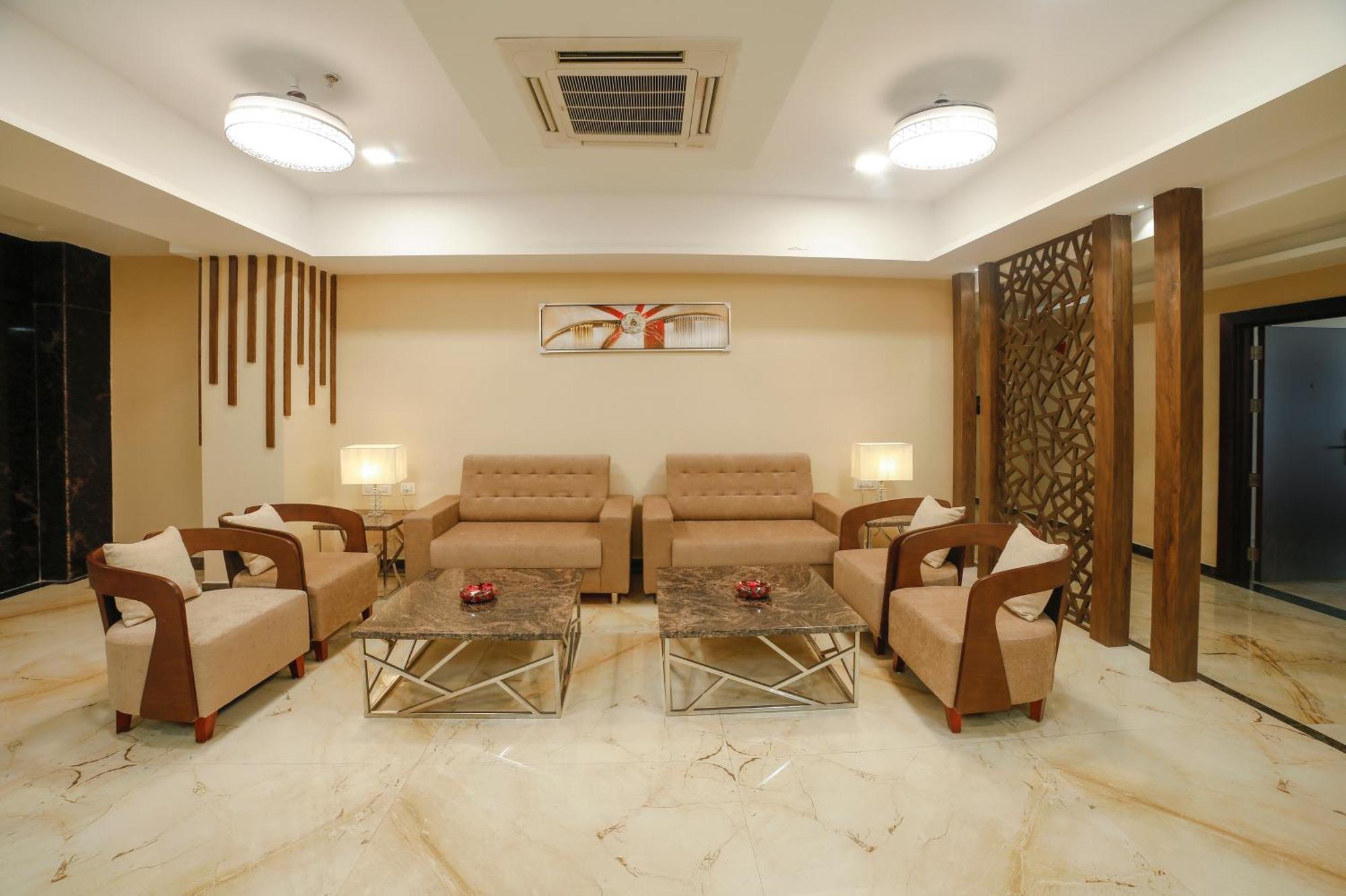 Hotel Annapurna De Royal คุนตูร์ ภายนอก รูปภาพ