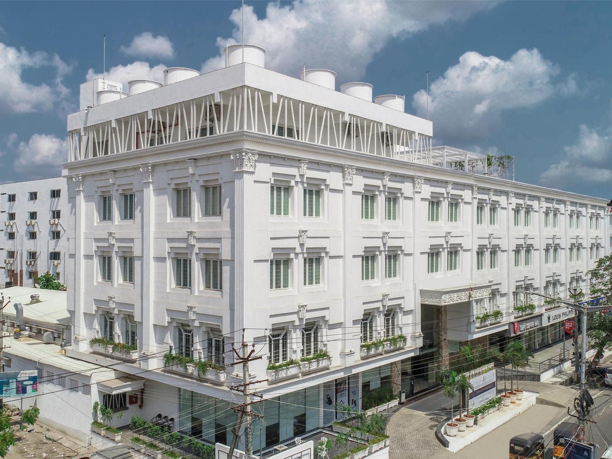 Hotel Annapurna De Royal คุนตูร์ ภายนอก รูปภาพ