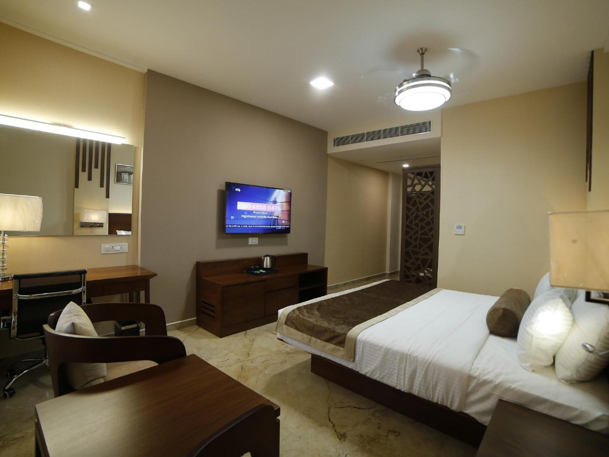 Hotel Annapurna De Royal คุนตูร์ ภายนอก รูปภาพ
